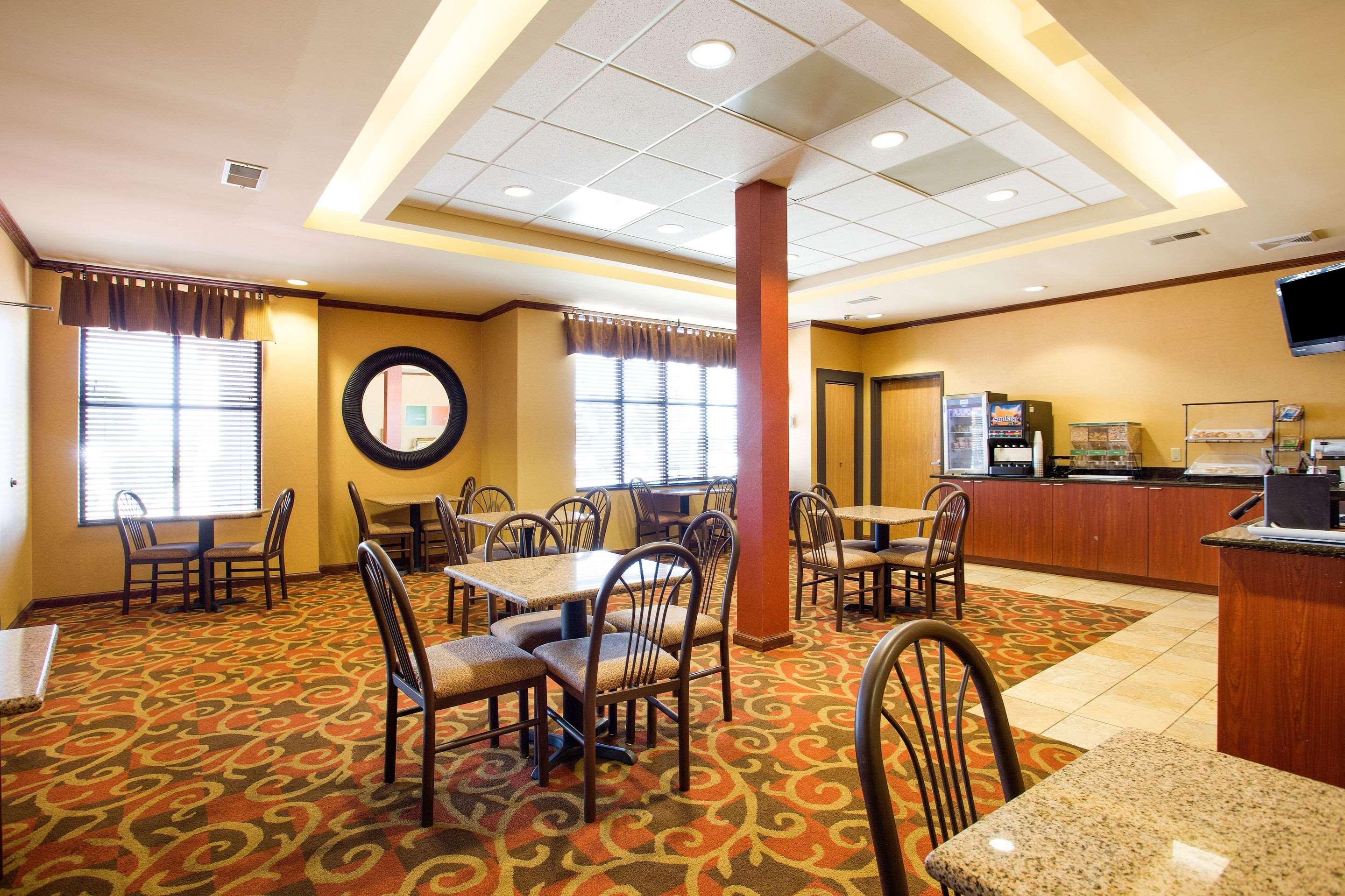 Comfort Inn&Suites Blytheville Extérieur photo