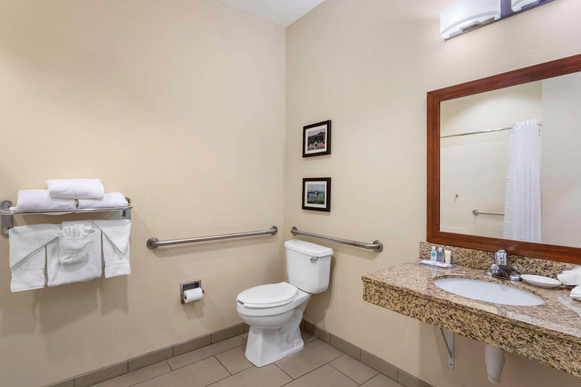 Comfort Inn&Suites Blytheville Extérieur photo